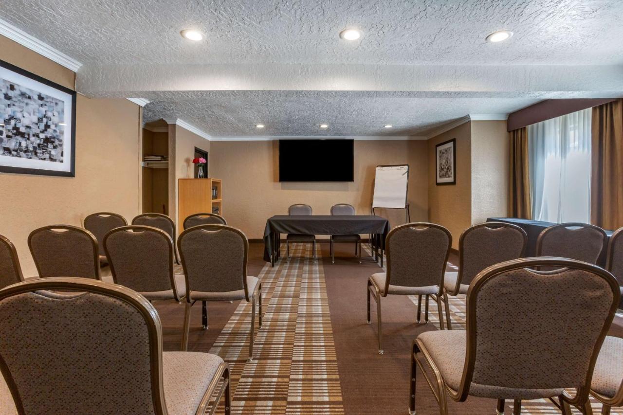 Best Western Airport Albuquerque Innsuites Hotel & Suites Exterior photo