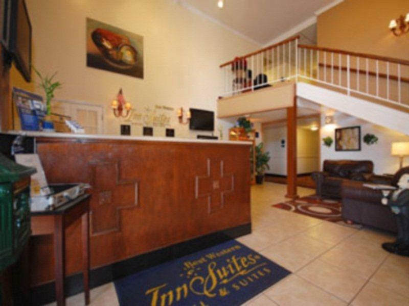 Best Western Airport Albuquerque Innsuites Hotel & Suites Exterior photo